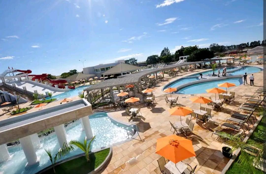 Ferienwohnung Lacqua Di'Roma Parque Com Parque Aquatico Incluso Na Diaria! Roupas De Cama E Toalhas Nao Estao Disponiveis No Servico, Devem Ser Levado Pelo Hospede! Caldas Novas Exterior foto